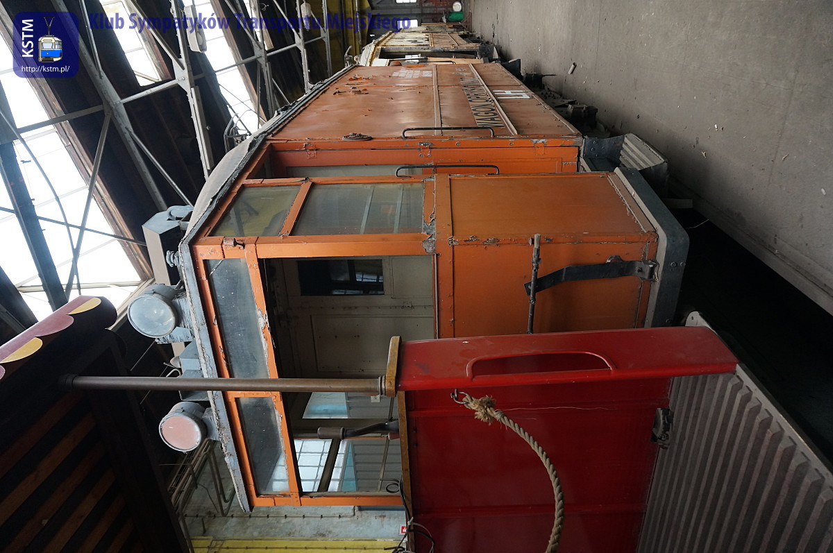 KSTM wykonawcą remontu tramwaju-opryskiwacza i doczepy ND