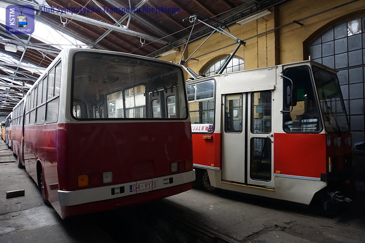 Postępy przy Ikarusie 280.70E