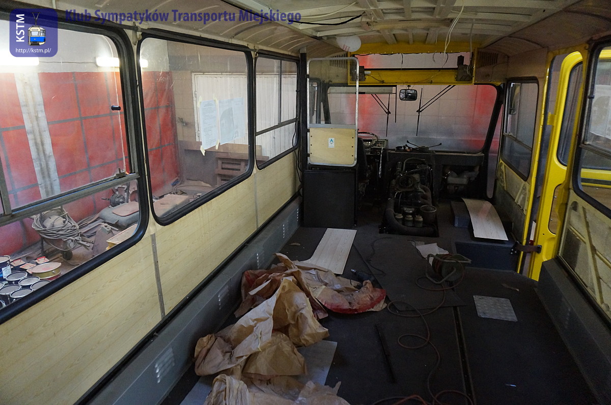 Odtwarzanie wnętrza autobusu Jelcz 080