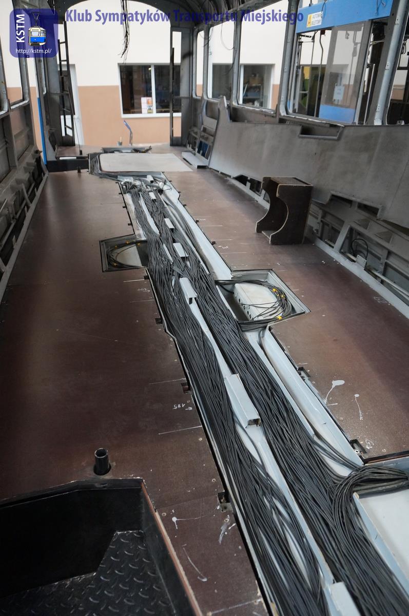 Zakończenie kolejnego etapu remontu tramwaju Konstal 102 Na