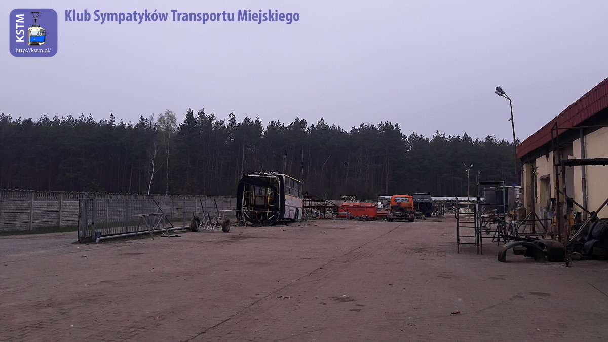 Dalszy ciąg remontu zabytkowego autobusu Ikarus 280.70E #5320